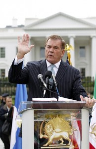 AP10222011-WhiteHouse Rally-TomRidge